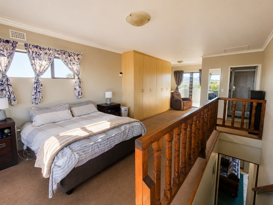 4 Bedroom Property for Sale in Normandie Western Cape